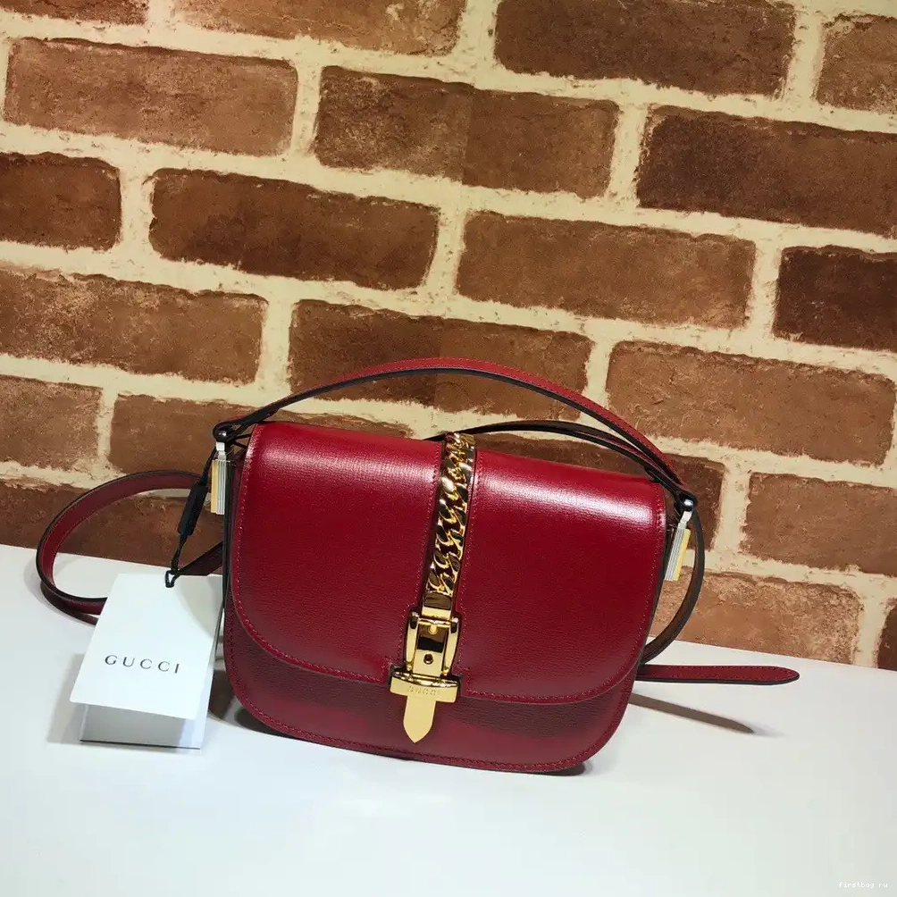 First bag ru GUCCI Sylvie mini shoulder 1969 bag 0612